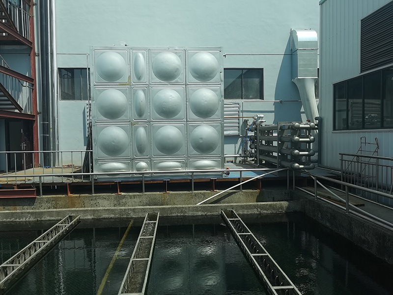 環(huán)保水處理水箱