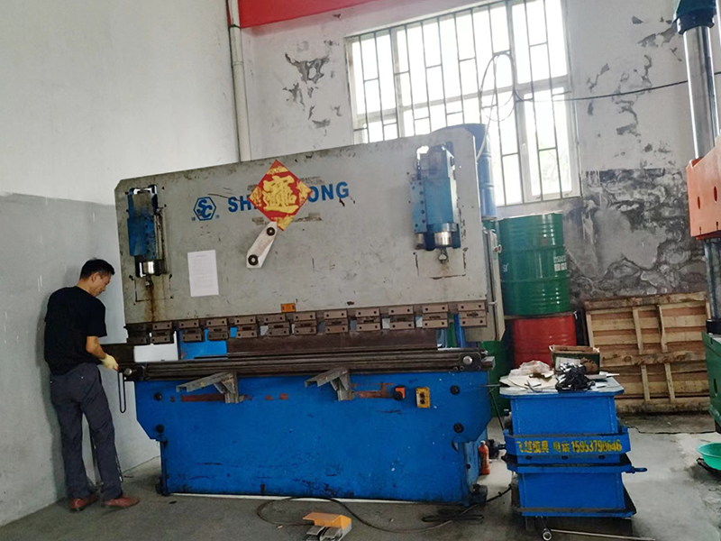 生產(chǎn)設(shè)備